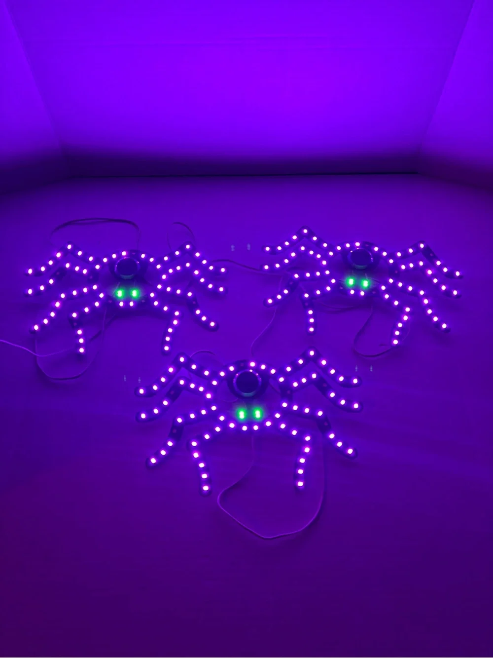10 in Purple Twinkling LED Spiders - 3 Pack